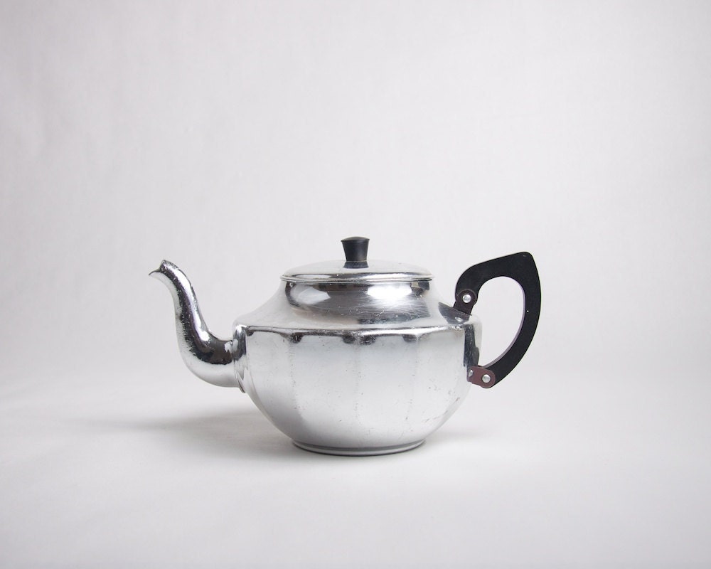 VIntage Teapot English