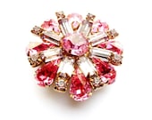 Vintage 1950s Pin Pink Rhinestone Flower Floral Weiss
