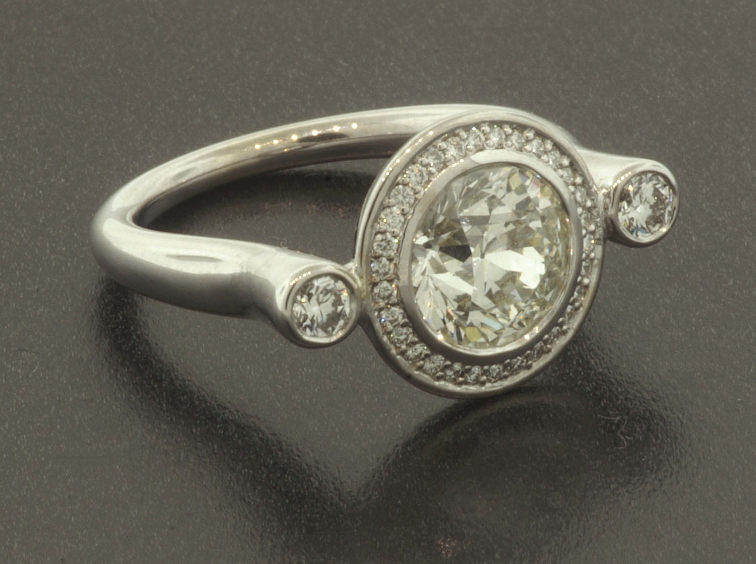 Engagement Ring 2.1 TCW VS2 1.8 Carat Diamond