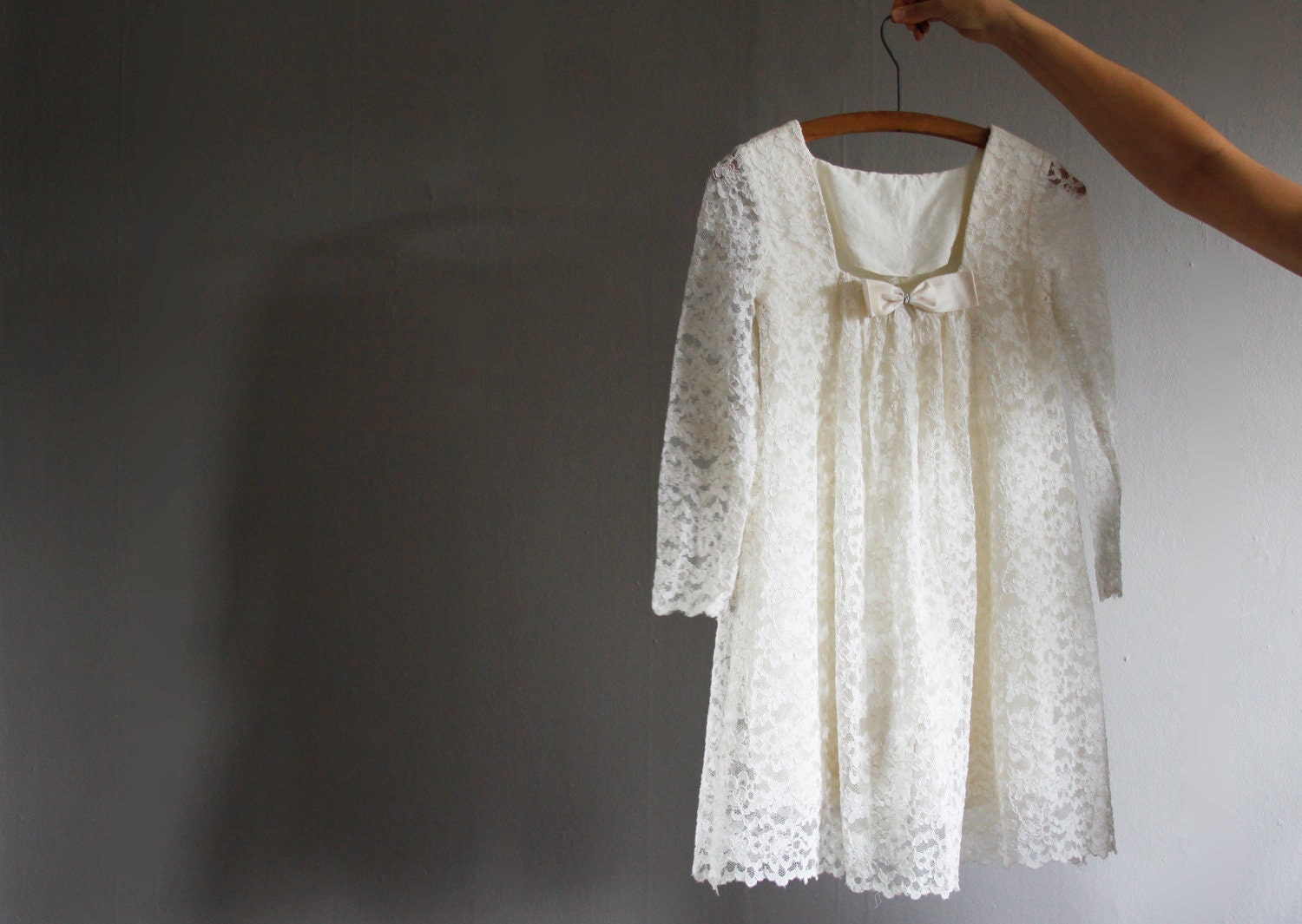 1960's lace mini dress xs . vintage ivory babydoll dress