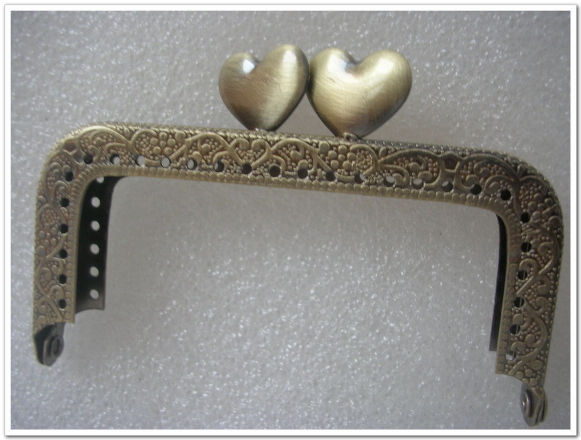 Metal Purse Clasp