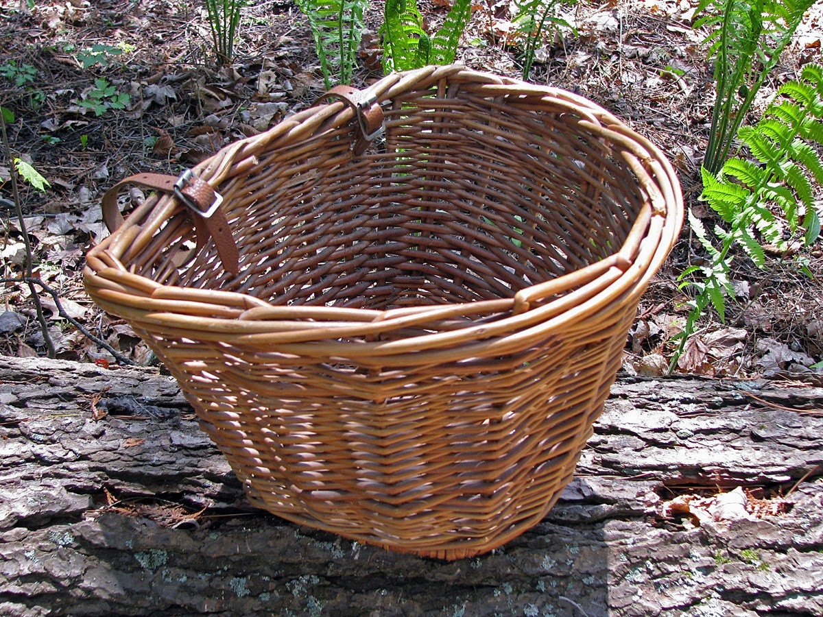 vintage wicker bike basket