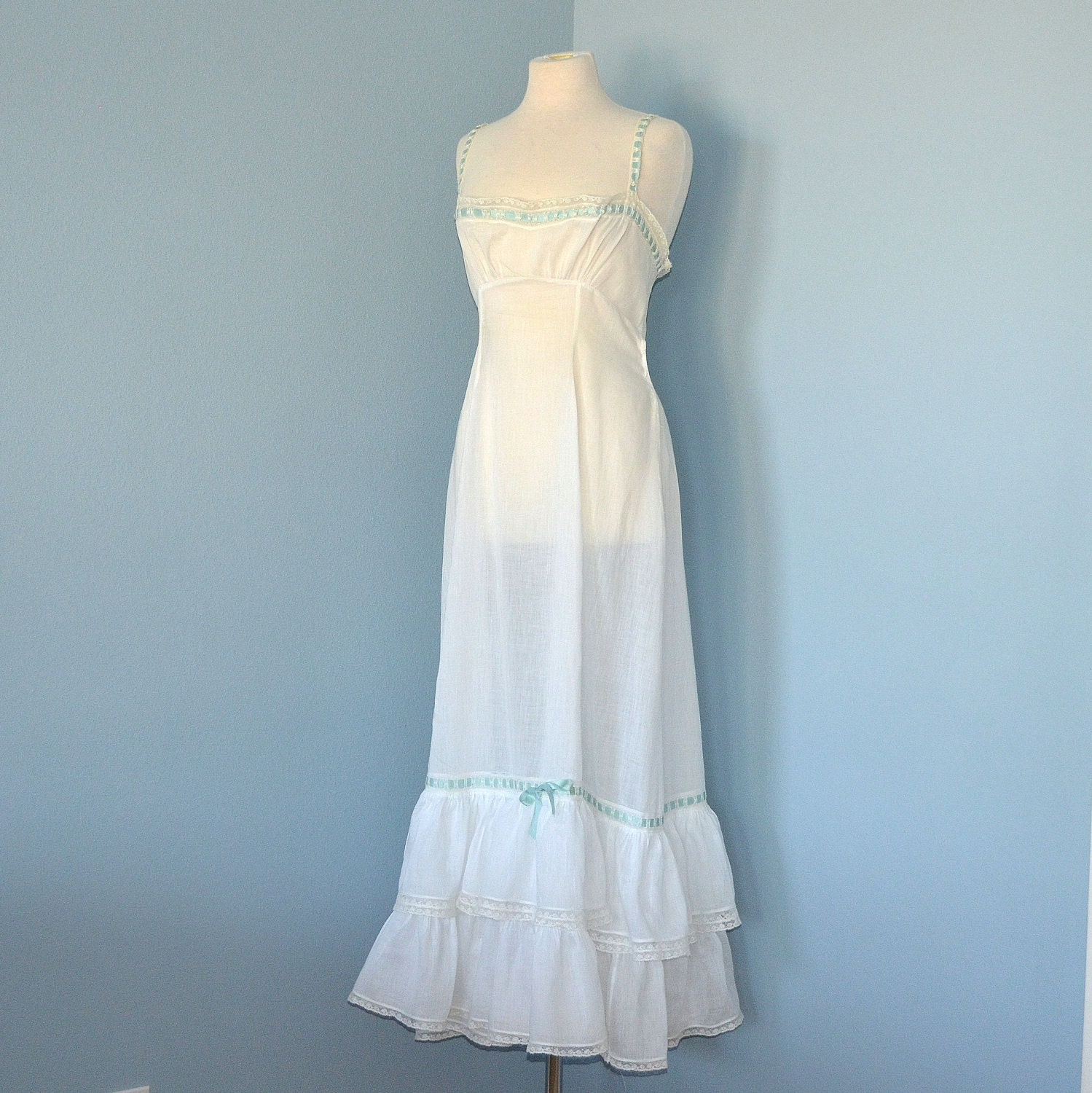 Victorian Nightgown...Beautiful Vintage 1910 Era Semi by deomas