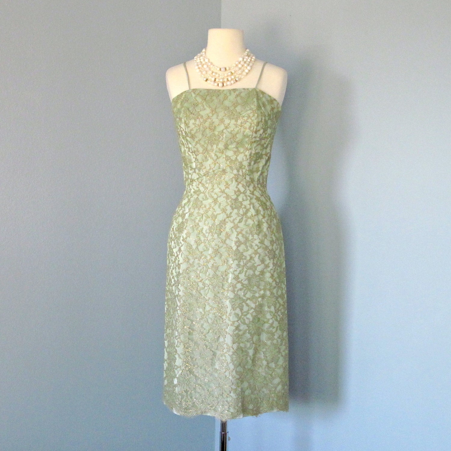 Vintage Lace Cocktail Dress...Beautiful 1960's Mint Green Vintage Lace Mad Men Cocktail Dress