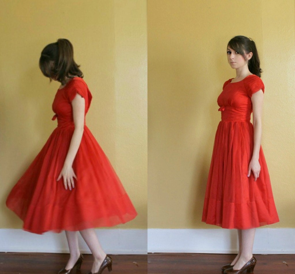 R E S E R V E D / vintage 1950s party dress 50s red short sleeve full skirt cupcake designer party dress with bow