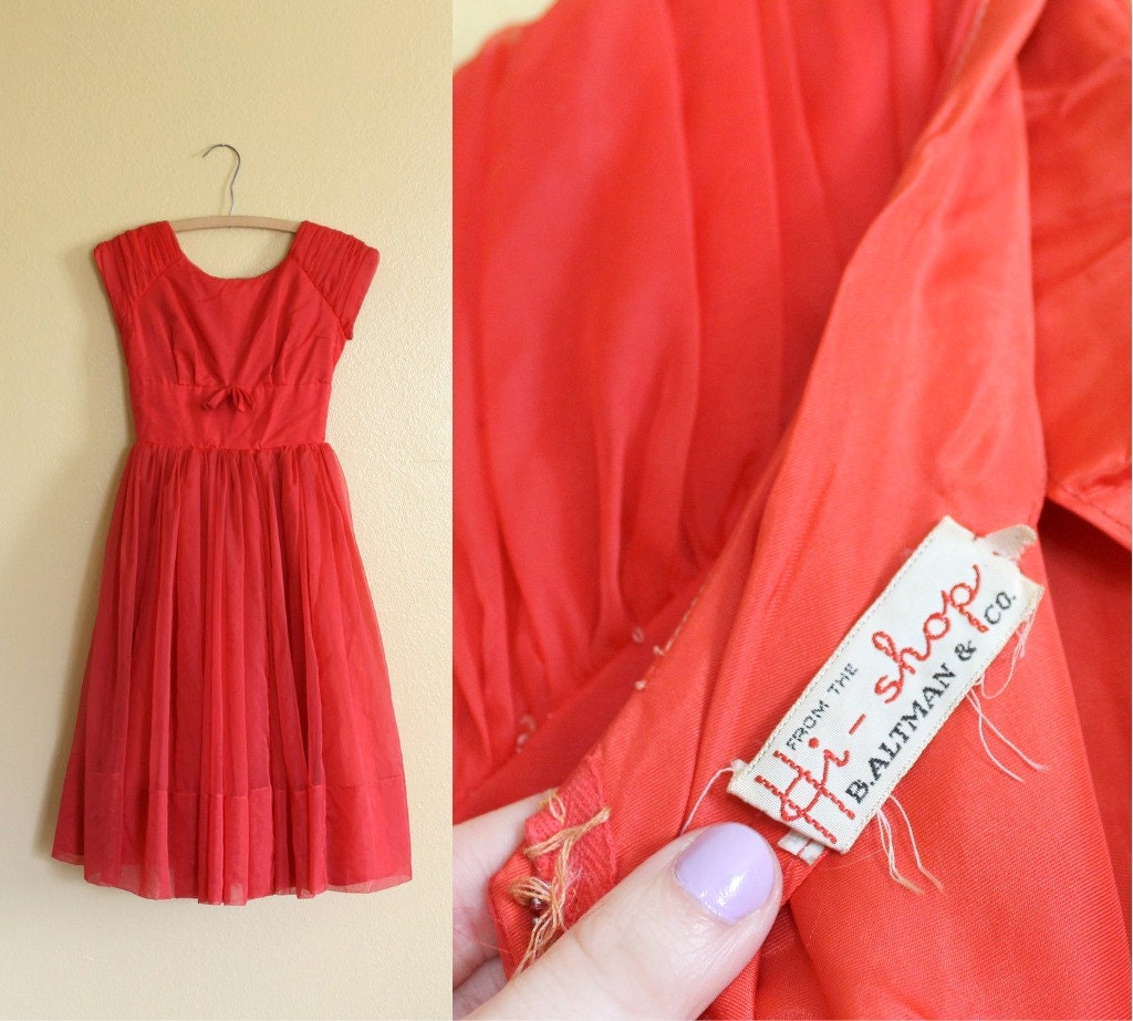 R E S E R V E D / vintage 1950s party dress 50s red short sleeve full skirt cupcake designer party dress with bow