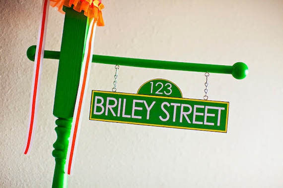 Personalized Sesame Street Inspired Sign in GREEN - As seen on Hostess with the Mostess and NBC's iVillage Il_570xn