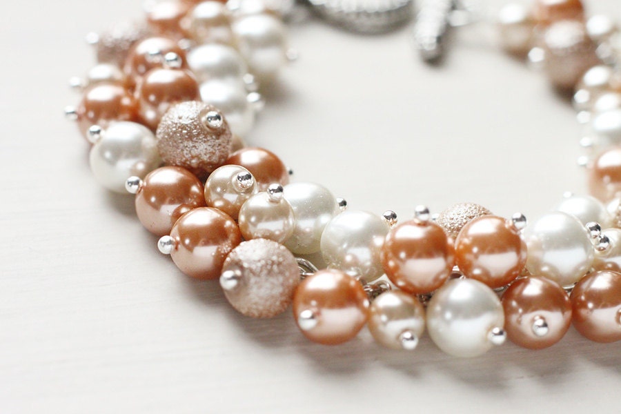 Wedding Bridesmaid Jewelry Pearl Cluster Bracelet - Beige Dreams