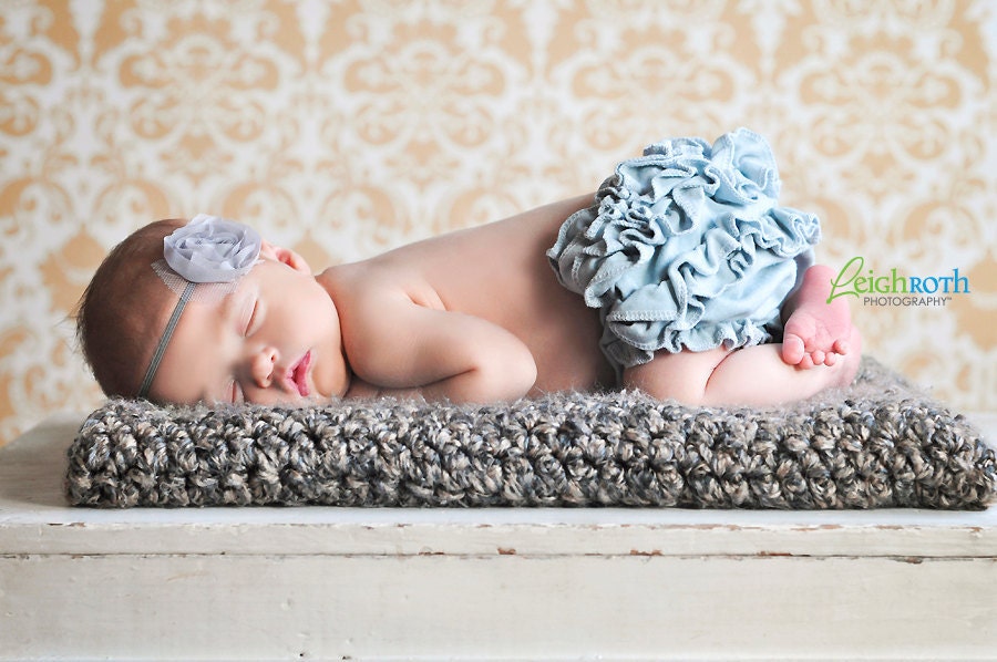 Ruffle  bottom Bloomers in Grey READY TO SHIP size 0-3 month  sale item