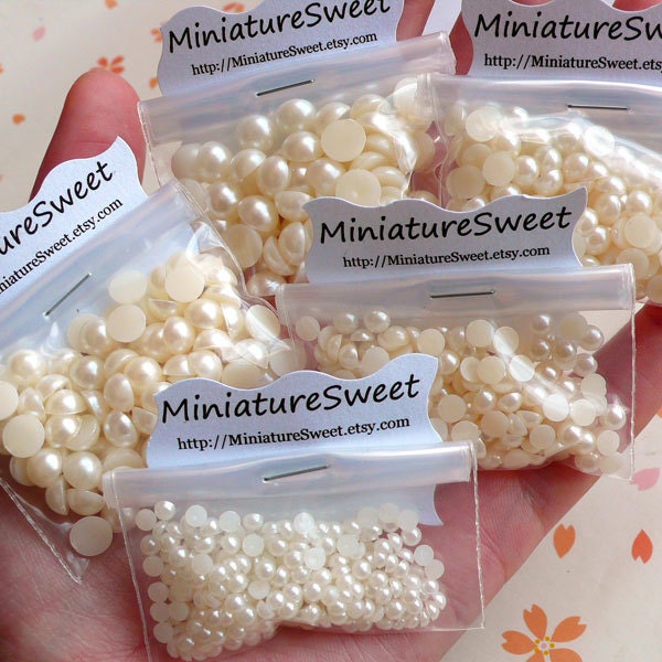 CREAM WHITE Round Shaped Faux Half Pearl Cabochons Mix / Assorted Pearl Set (Around 780 pcs) (3mm, 4mm, 5mm, 6mm and 7mm) PEC3-7