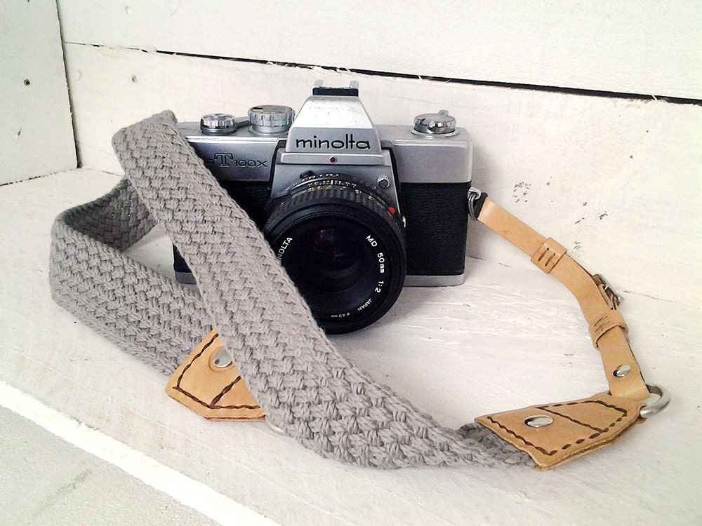Leathinity - Leather Neck Camera Strap (Adjustable Length / 4 Colors)