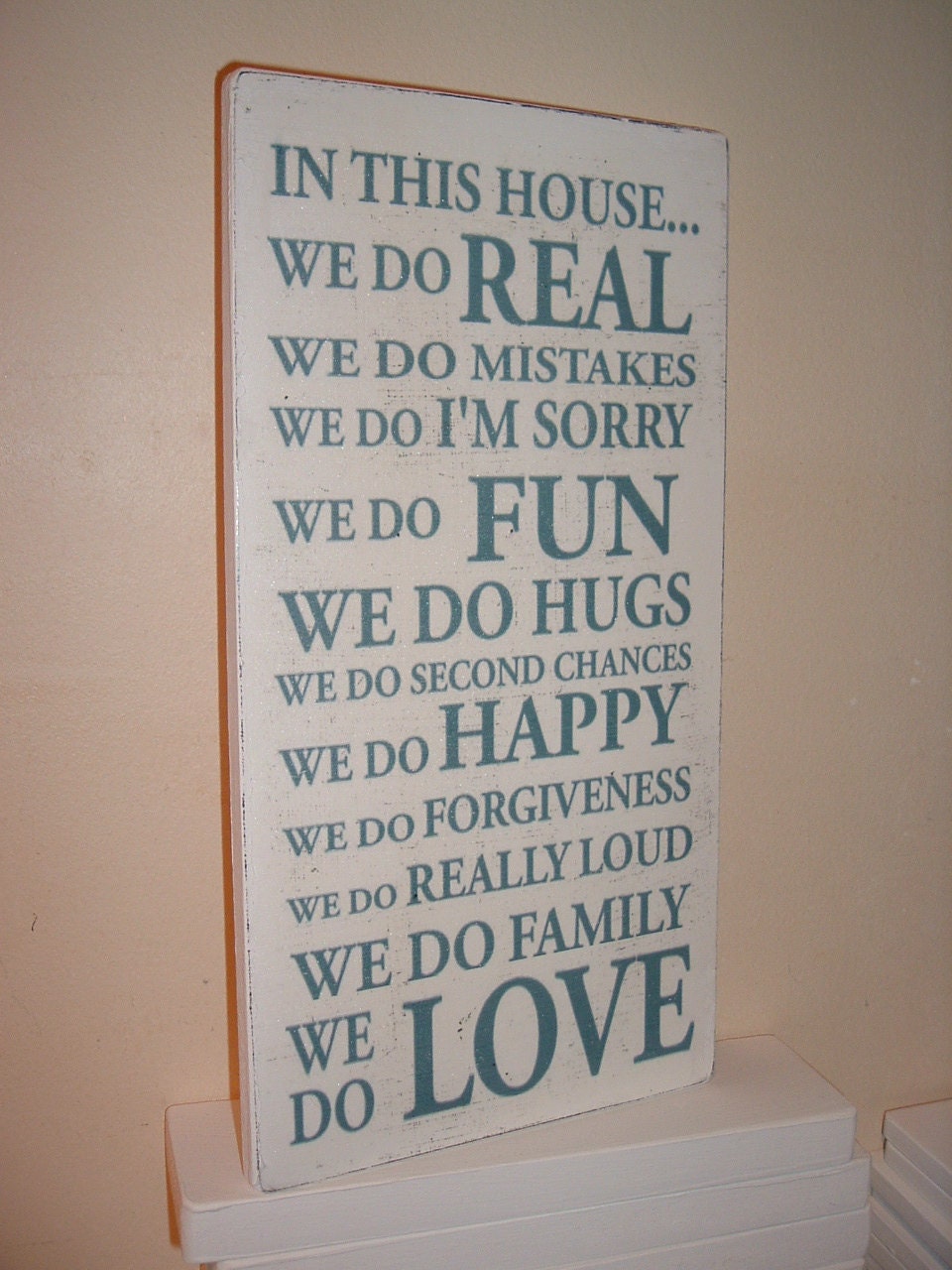 shabby chic in this house we do typography by vintagesignboutique shabby chic in this house we do typography by vintagesignboutique