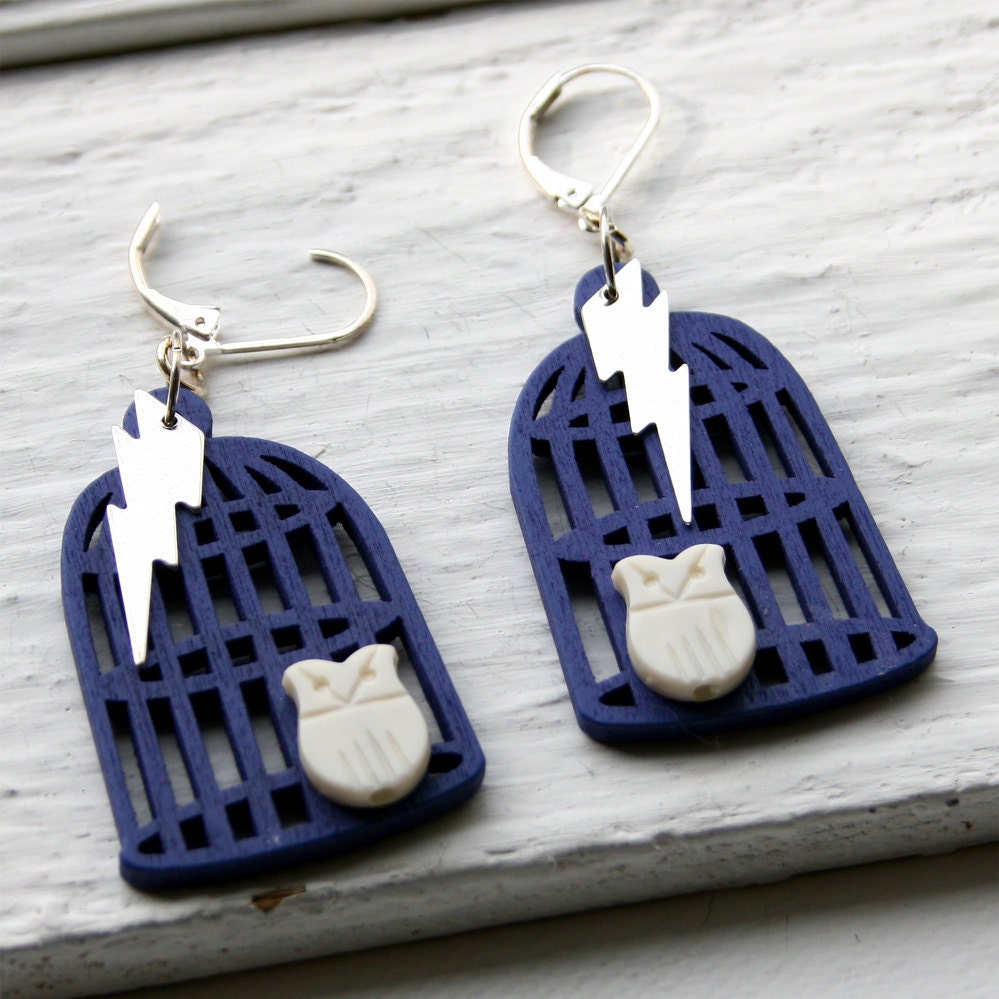 Harry Potter Inspired Earrings - Purple Hedwig in Cage