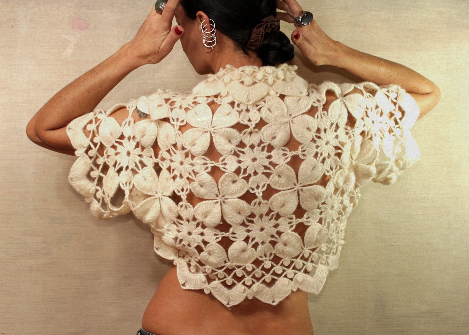 Stunning Nights of Bosphorus / Crochet Bridal Ivory Shrug Bolero / Spring Wedding / White Off Cream Bridal Lace