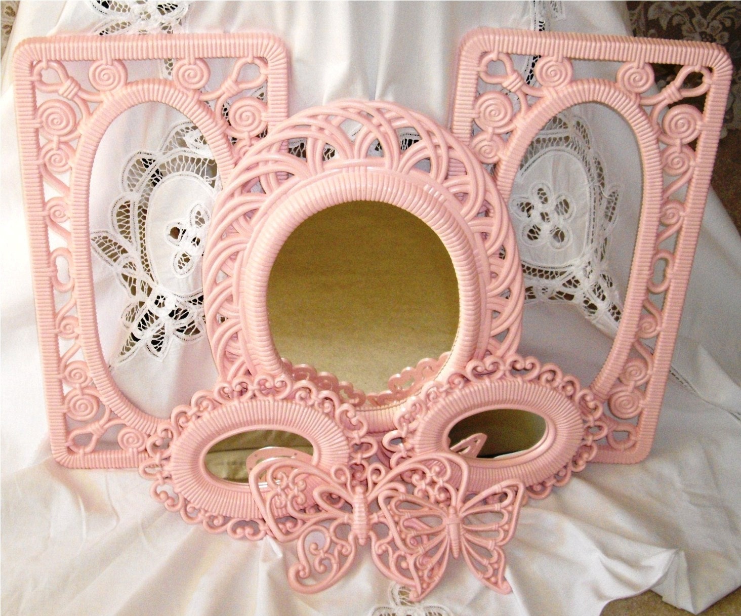 SALE......Vintage Shabby Cottage Pink Chic FRAMES and BUTTERFLIES