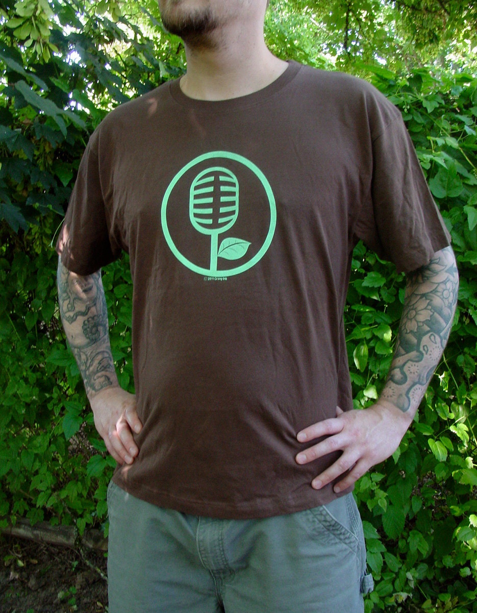 Men's / Unisex Microphone Tshirt - Brown - Medium