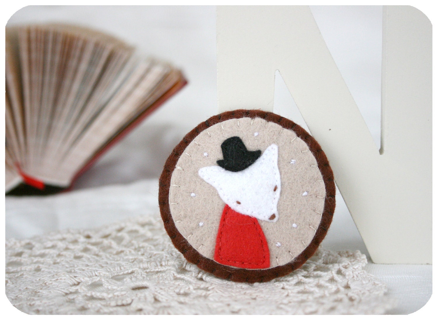 white wolf brooch - felt wolf pin - shabby chic brooch