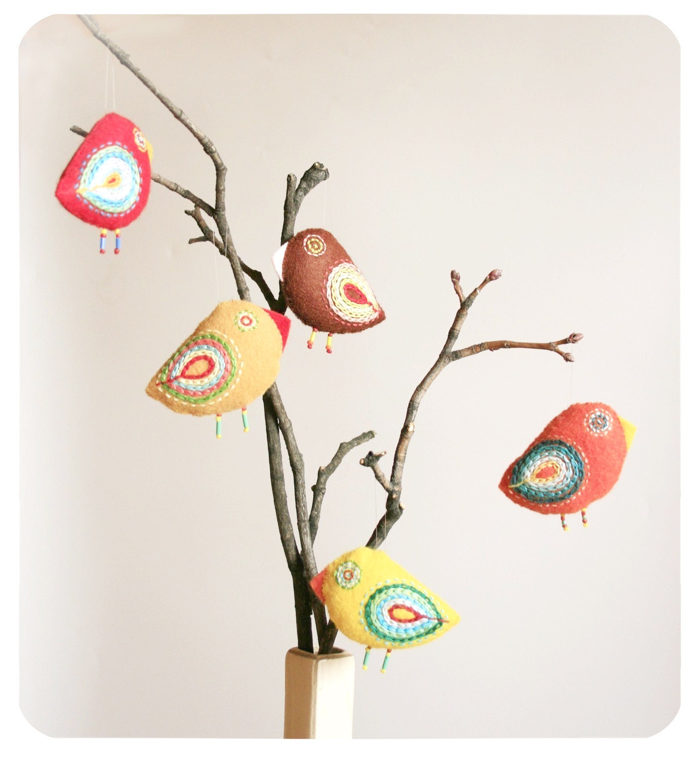 bird ornaments / nursery decoration / birds on branch