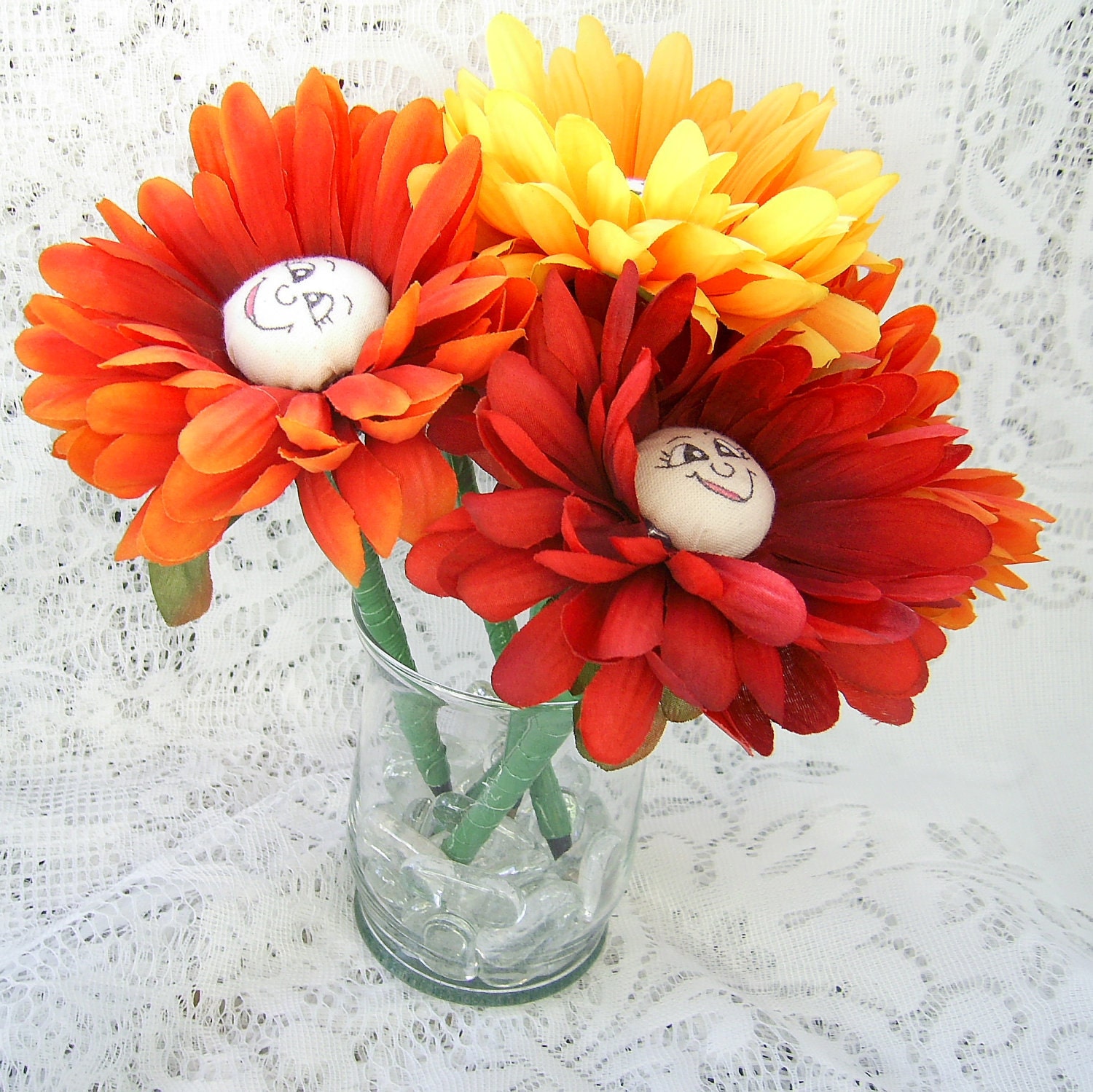 Flower Pen Bouquet PinHead Happy Face(TM)
