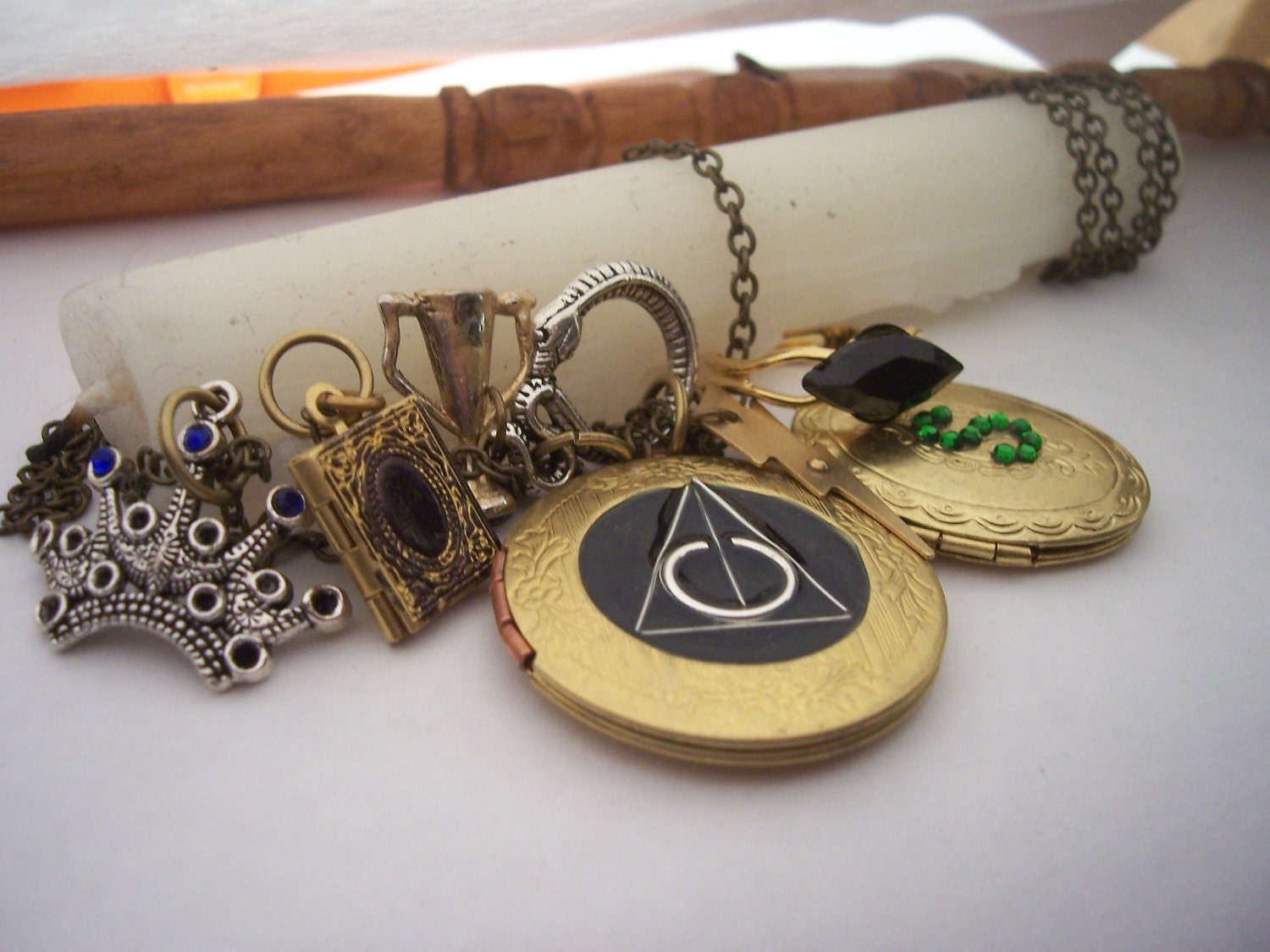 Harry Potter Horcrux Locket necklace please read AD before purchase