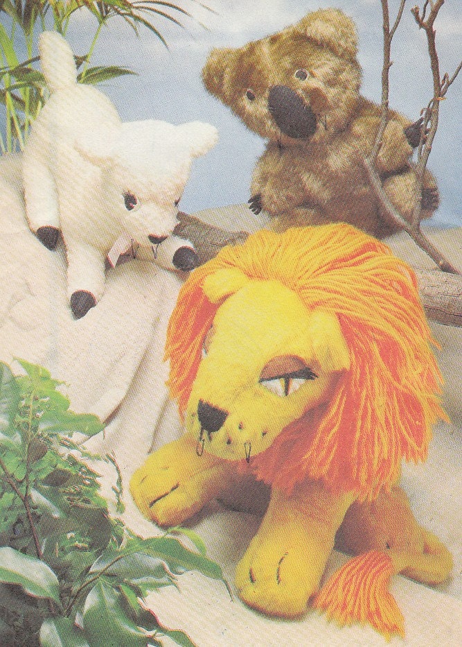 Vintage Pattern LION, LAMB, KOALA Toys Retro 1976