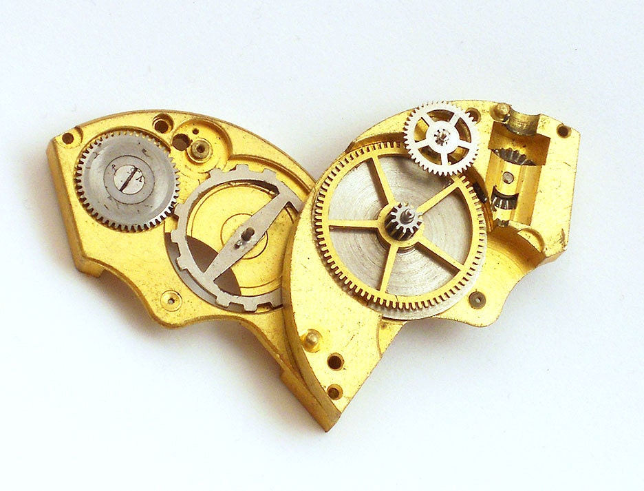 Steampunk Valentine: Heart of Brass Steampunk Neckalce or Pin