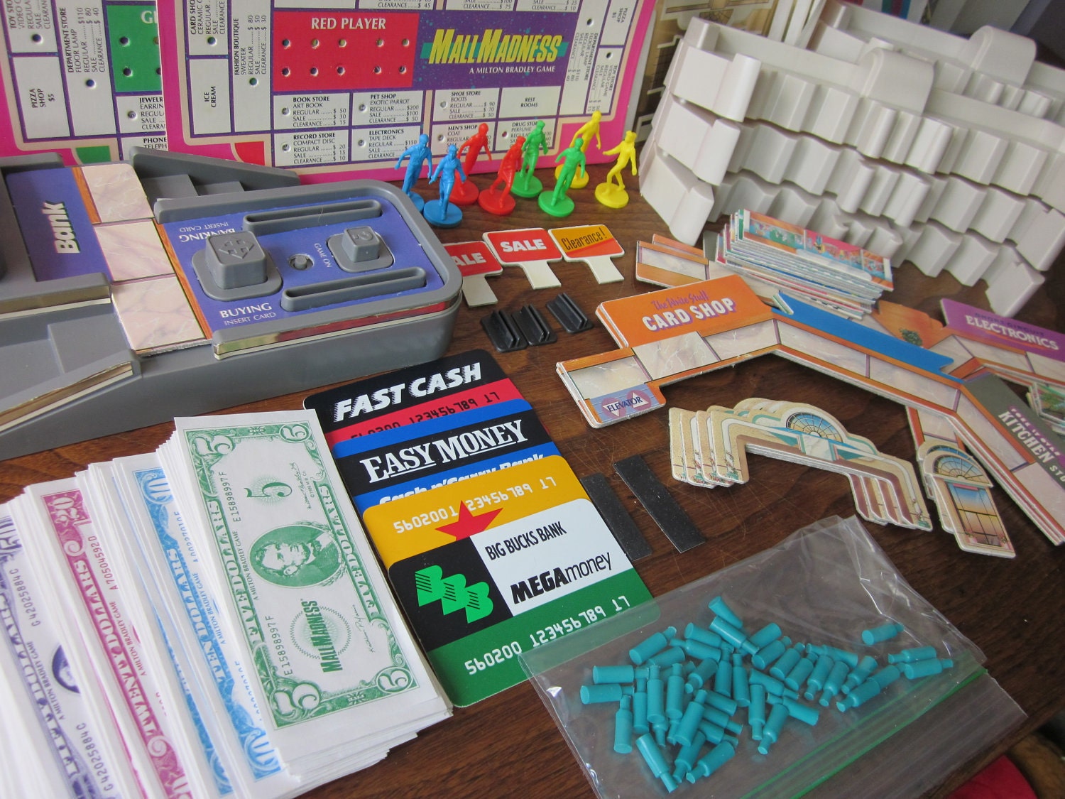 Vintage Electronic Mall Madness Board Game - COMPLETE