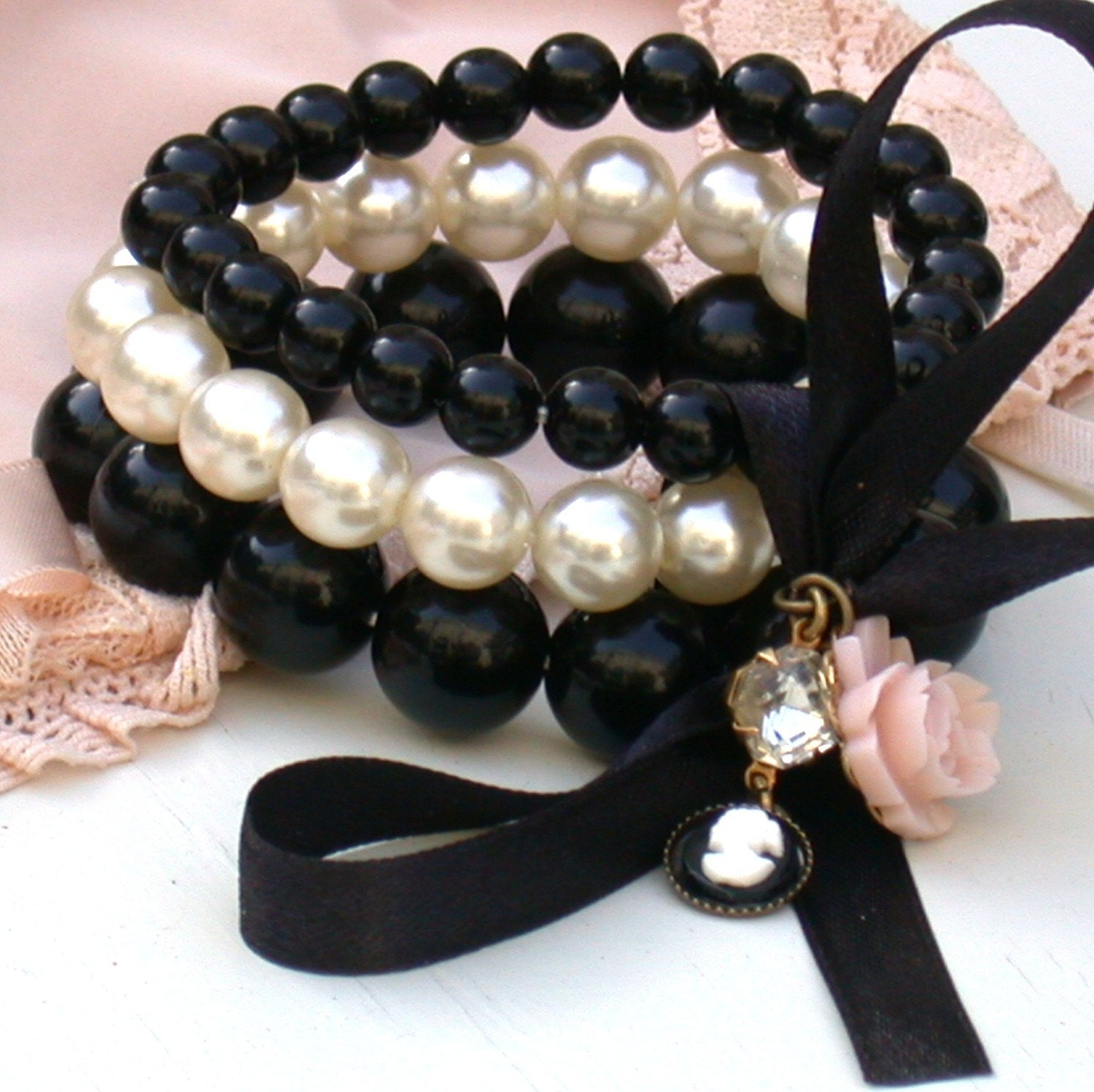 Vintage Inspired Pearls And Black Vintage Beads Cameo Charms Bracelet