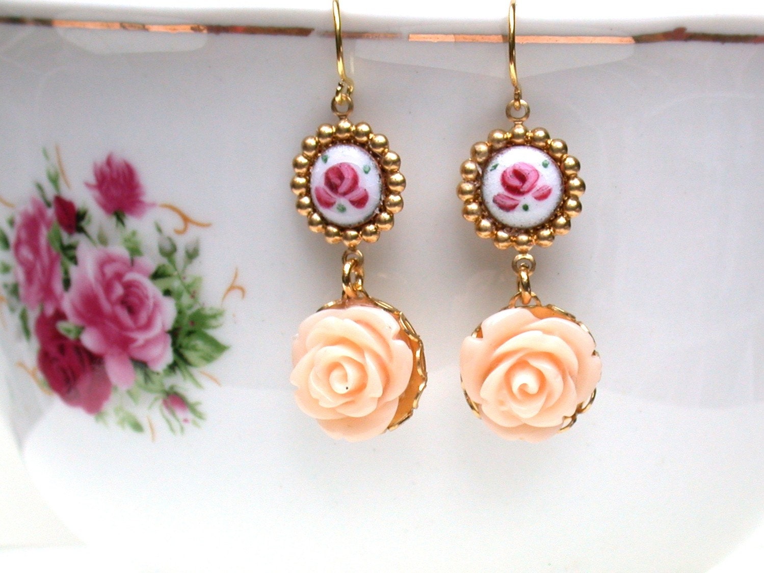 Sweet Pink Flowers Earrings