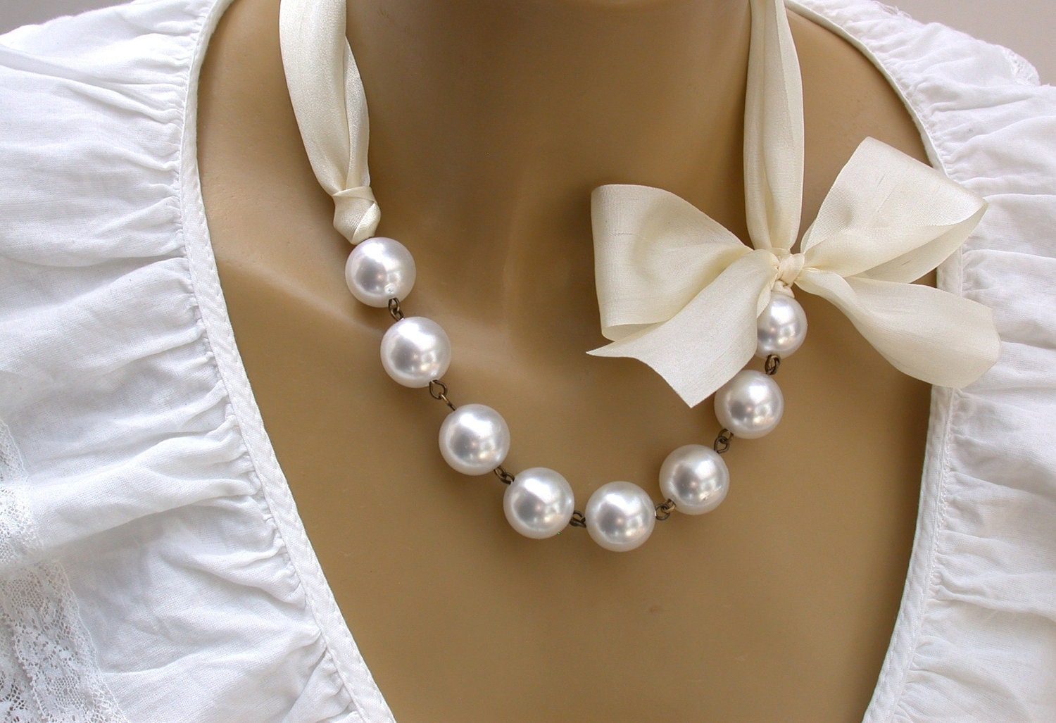 Carrie Bradshaw  Inspired Pearl Necklace In Cream Ribbon - The Choker Version. Perfect for Bride, Wedding, Bridesmaids And Formal