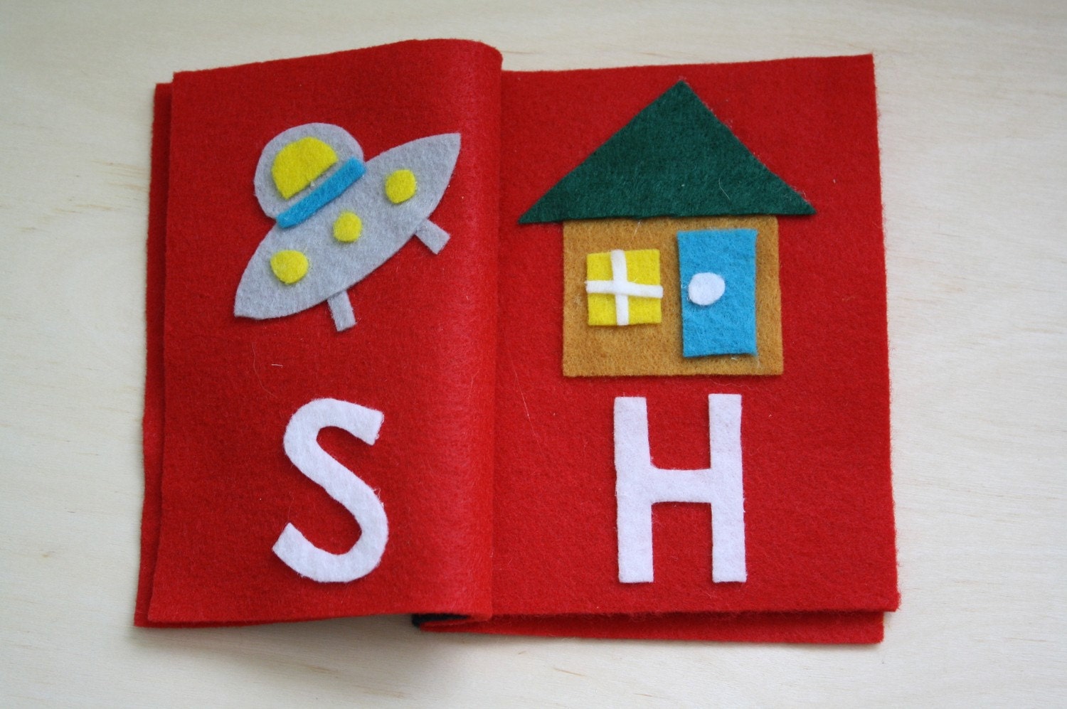Custom Felt Name Book (7 to 10 letters)
