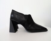 r e s e r v e d for ladyontherun 90s Avant Garde Leather and Pony Hair Loafer Heels Size 6