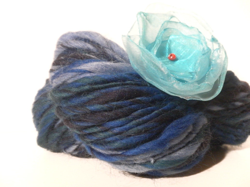 CLEARANCE - Handspun Merino wool Chunky thick and thin Slub ArtYarn - 75 yards