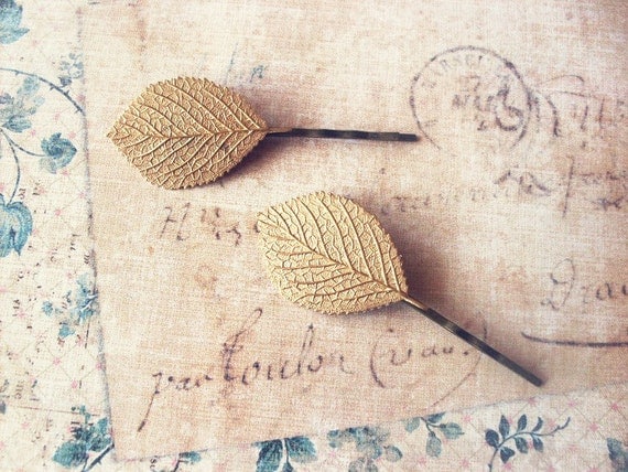 Gold Leaf Bobby Pins - Leaf Hair Accessories Nature Inspired Rustic Woodland Wedding Hair Accessories Cute Adorable Elegant Whimsical Dreamy
