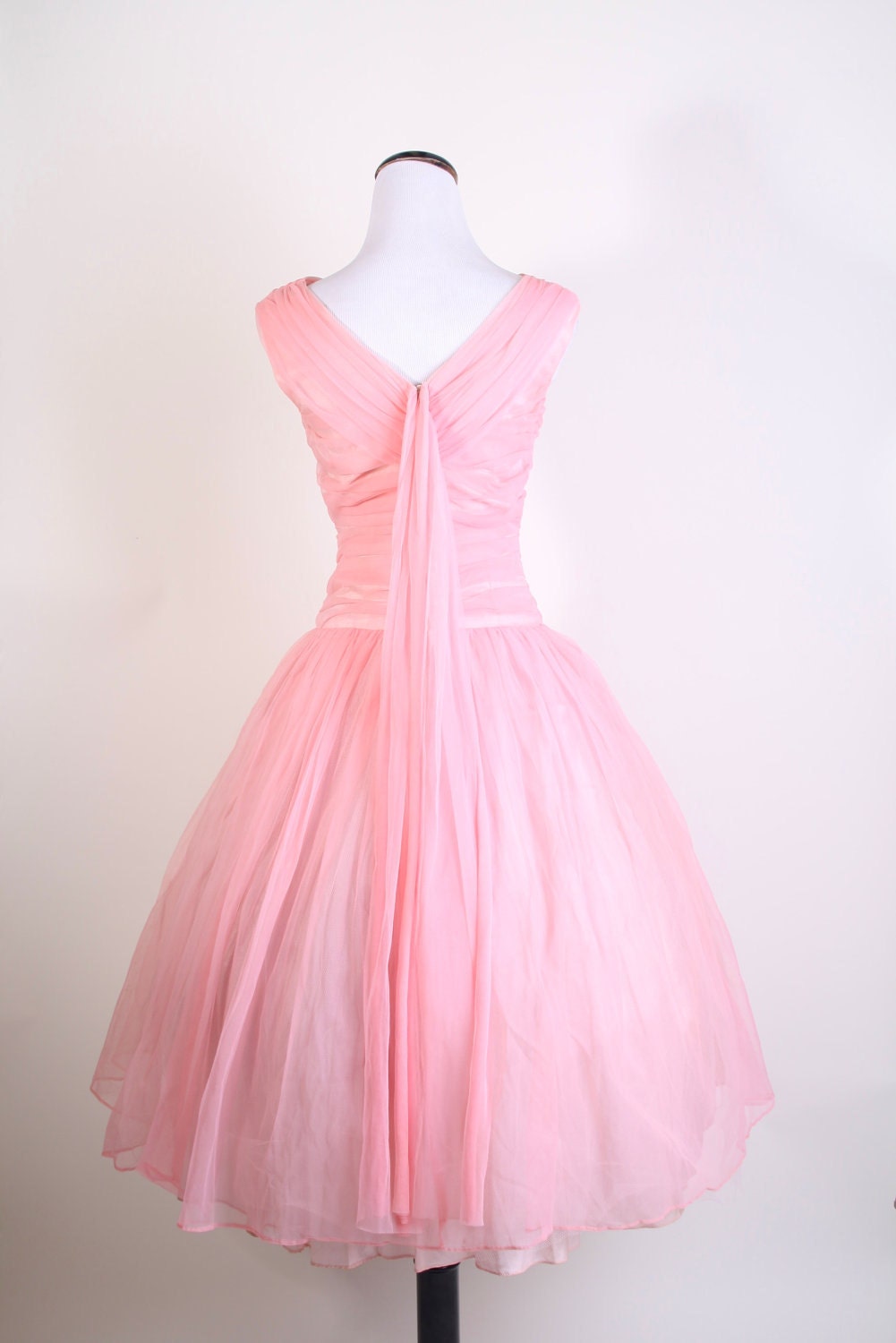 1950s Dress / 1950s Cocktail Dress / Cocktail Dress / Party Dress / Pink / Wedding Dress / Bombshell / Pinup / Mad Men Dress /  / 0954