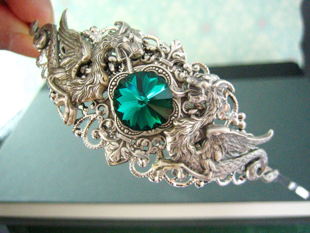 Carya --Victorian style Swarovski emerald rivoli crystal filigree double dragon headband
