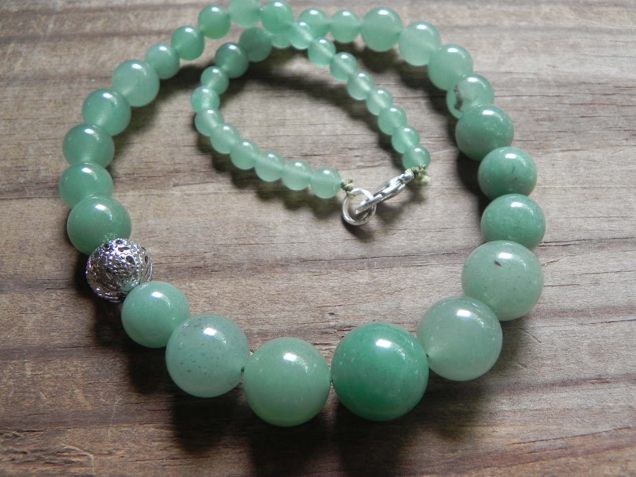 gemstone beadwork necklace, green aventurine necklace, green stone necklace, simple stone necklace,  gemstone jewelry