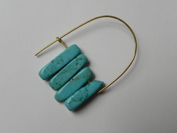 turquoise colored stone hoop earrings, southwestern hoop earrings, gold tone geometric hoop earrings, turquoise, mod earrings