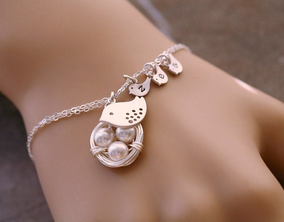 Bird Initial bracelet,Bird Nest,Initial bracelet,Grandma gift,Mother Jewelry,Mom and Baby,Wire Wrapped Nest,Mother Gift