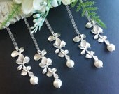 Set of 4,Bridsmaid necklace,Orchid Flower and Swarovski White/ Cream Pearl lariat Necklaces,Wedding jewelry, wedding jewelry