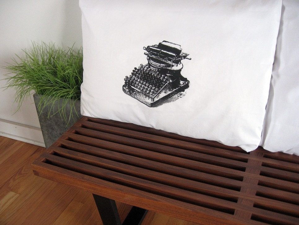 B. Poetic Vintage Typewriter Pillowcase Pair