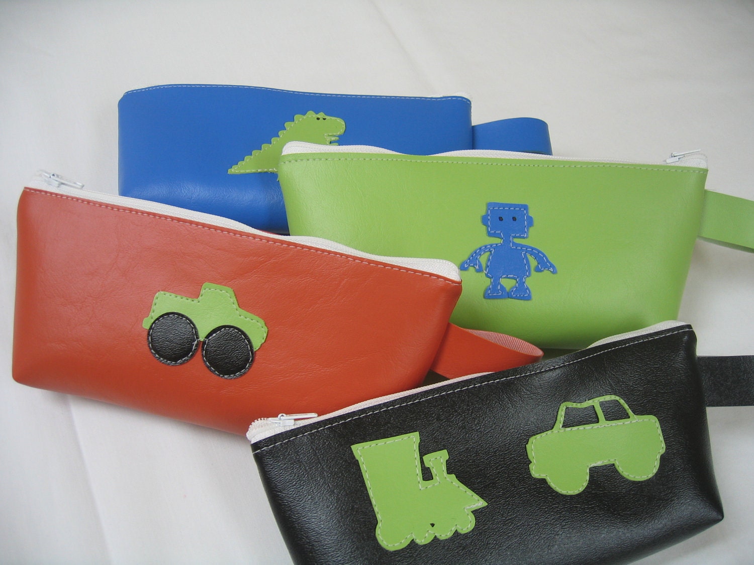 Pencil case vinyl bag with a zipper