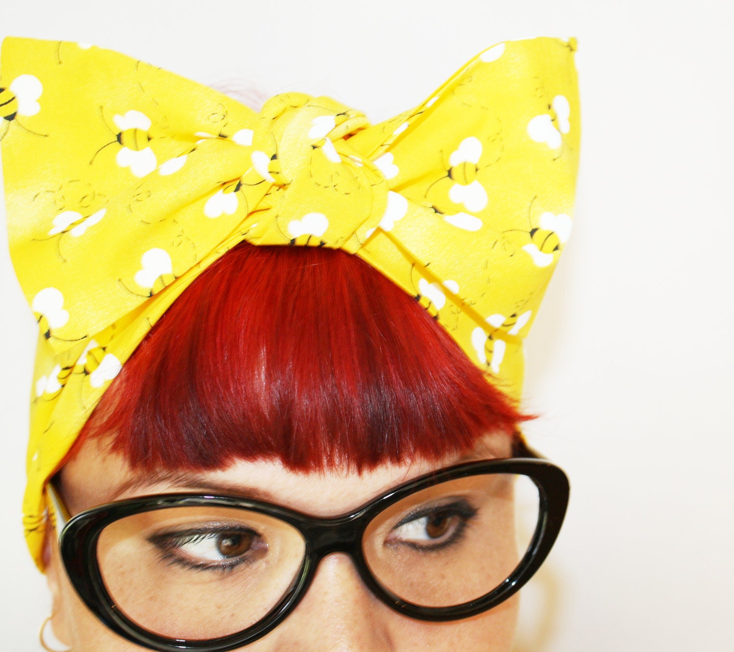 Vintage Inspired Head Scarf, Bow or Bandanna Style, Bees, Bumble bee, Summer time, Rockabilly, Retro