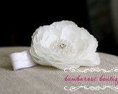 white flower headbands, newborn photography props, Infant Headband, Toddler Headband, Baptism headband