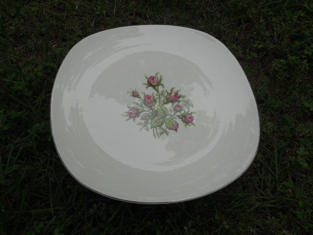 Dessert/ Cake Stand, Vintage China