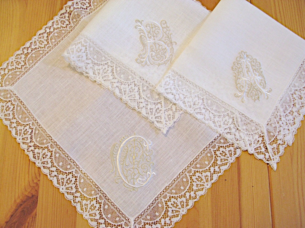 Irish Linen Lace handkerchief with Classic Zundt Monogram