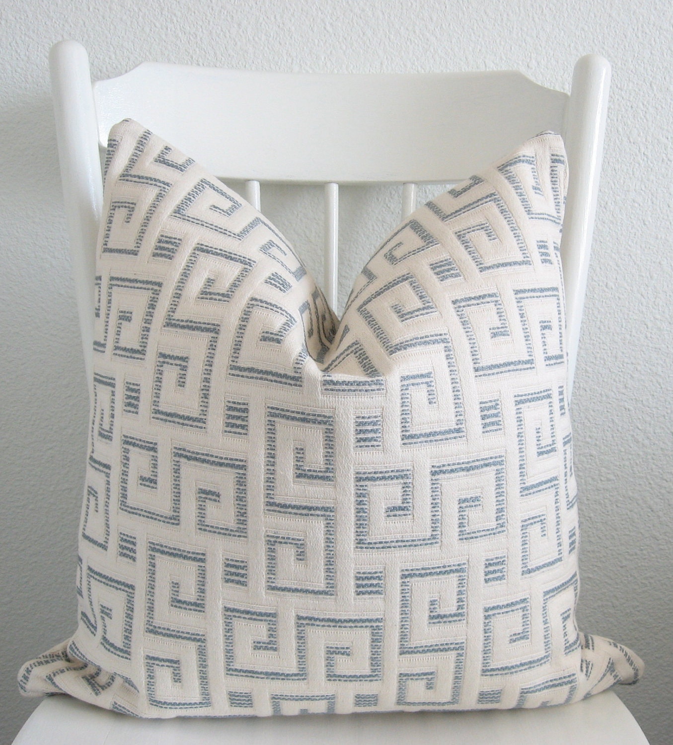 Decorative pillow cover - Throw pillow - 18x18 -White - Light blue - Greek maze