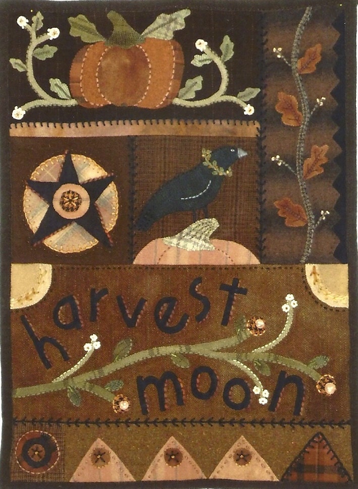 Primitive Folk Art Wool Applique Wall Hanging Pattern: HARVEST MOON