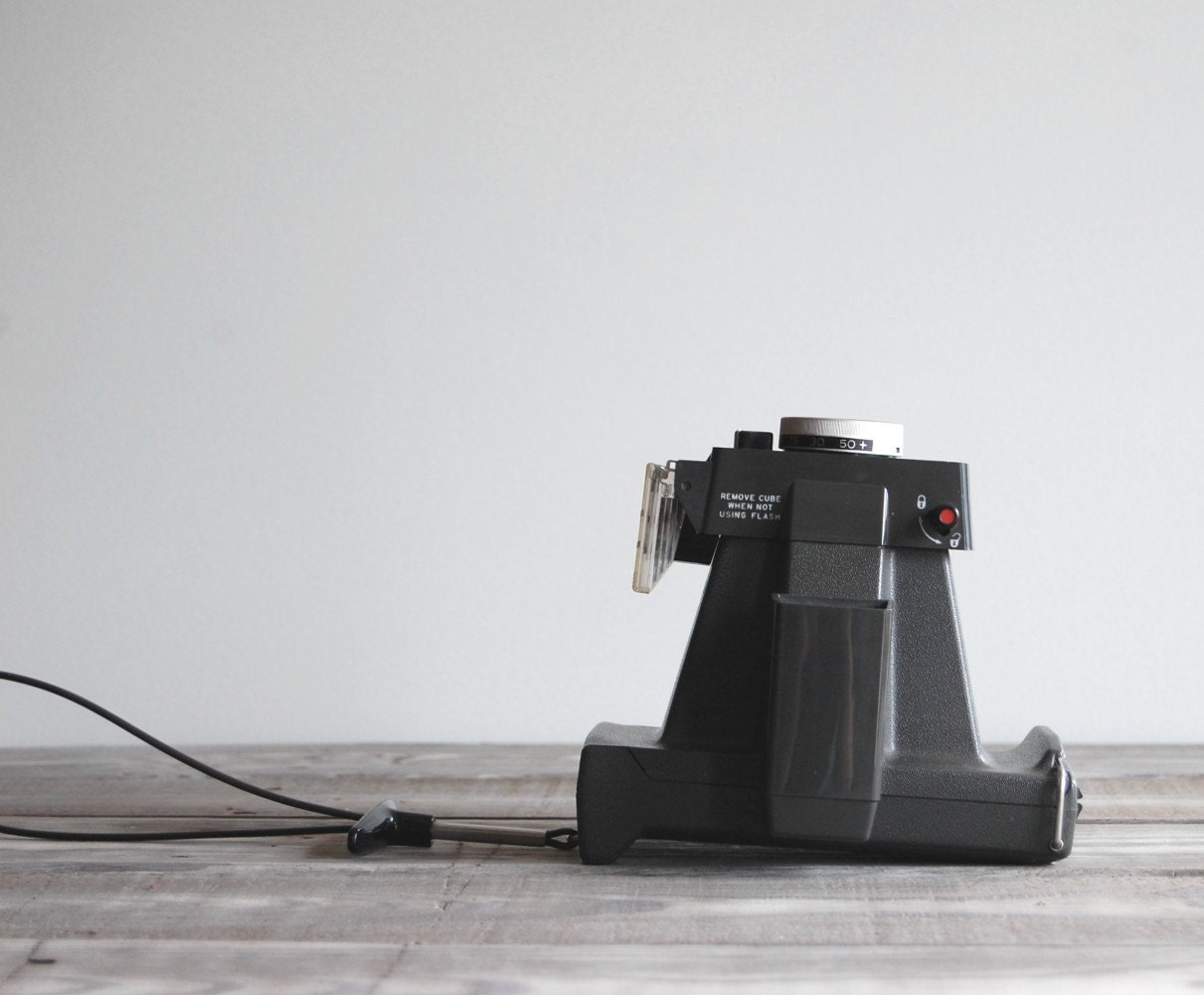 1970s Polaroid Square Shooter Camera / Vintage Polaroid Land Camera