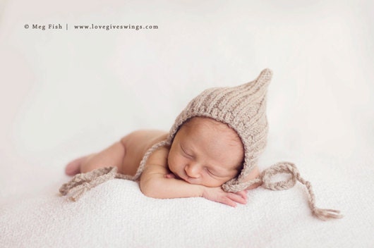 Newborn Ribbed Pixie Bonnet